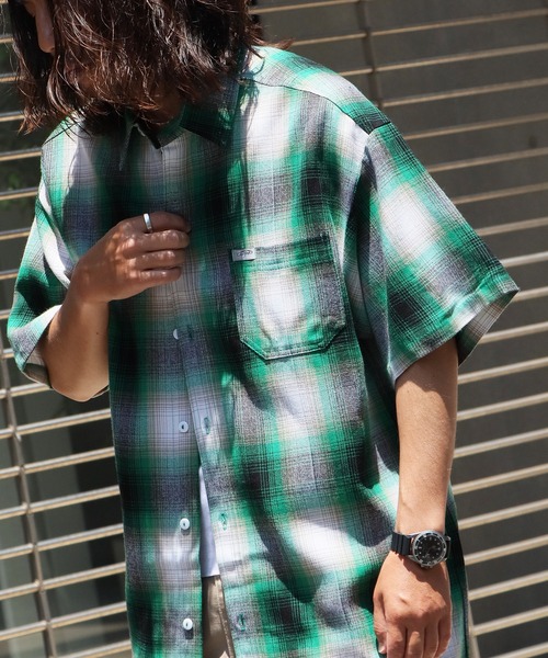 Cal Top（キャルトップ）の「CALTOP/キャルトップ ART2000 SHORT SLEEVE SHIRT チェックシャツ オンブレチェック（シャツ/ブラウス・メンズ・ブラウン/スカイブルー系/ブルー/グリーン系その他/ネイビー×ホワイト/ブラック×ホワイト/ブラック/グレー・S/M/L/XL）」の6枚目の写真