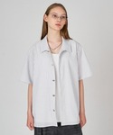 ONCILY（オンシェリー）の「SILVER BUTTON REGULAR COLLAR SHIRT / シルバーボタンレギュラーカラーシャツ（シャツ/ブラウス・MEDIUM）」