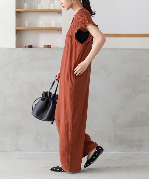 n'OrLABEL（ノアールレーベル）の「『シャーリングサロペットパンツ』（サロペット/オーバーオール・レディース・ブラック/テラコッタ・2/1）」の12枚目の写真