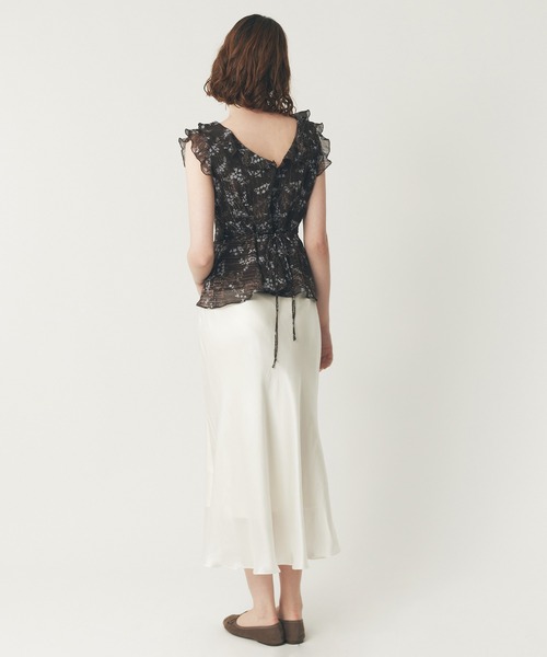 ME COUTURE（ミークチュール）の「ブーケドゥボヌールブラウス（シャツ/ブラウス・レディース・ブラウン/ピンク/ベージュ・FREE）」の7枚目の写真