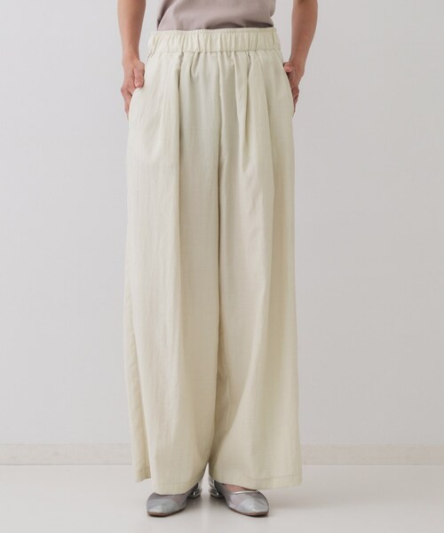 OPAQUE.CLIP（オペークドットクリップ）の「ナイロン混イージーワイドパンツ【洗濯機洗い可】（その他パンツ・レディース・ブラック/ナチュラル・40/38/42）」の11枚目の写真