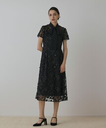 【美品】グレースコンチネンタル モノトーンボタニカルティアードワンピース 花柄 美品】グレースコンチネンタル モノトーンボタニカルティアード