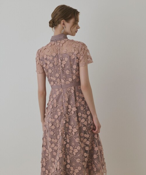 GRACE CONTINENTAL（グレースコンチネンタル）の「フラワ－フレアドレス（ドレス・レディース・ネイビー/ブラック/ピンク・38/36）」の5枚目の写真