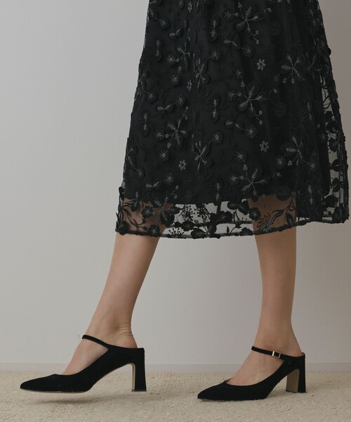 GRACE CONTINENTAL（グレースコンチネンタル）の「フラワ－フレアドレス（ドレス・レディース・ネイビー/ブラック/ピンク・38/36）」の6枚目の写真