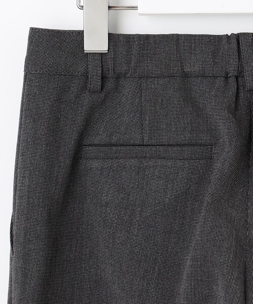 J.PRESS(ジェイプレス)の「【洗える】T/Rアルガンシルク テーパード パンツ(その他パンツ・レディース・ライトグレー系/ネイビー系/ブラウン系・T17/T15/T13)」の19枚目の写真