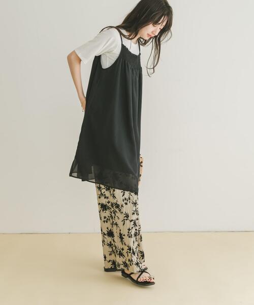 ITEMS URBANRESEARCH(アイテムズ アーバンリサーチ)の「ボイルチュニックキャミソール(チュニック・レディース・ブラック/ホワイト・FREE)」の12枚目の写真