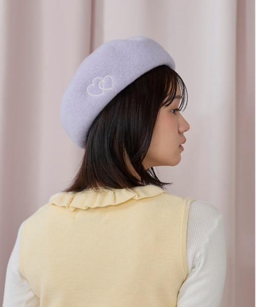 kaorinomori（カオリノモリ）の「kaorinomori オークベレー ラヴ / カオリノモリ（ハンチング/ベレー帽・レディース・ホワイト/ブラウン/レッド/ダークグレー/ライラック・M/57.5cm）」の4枚目の写真