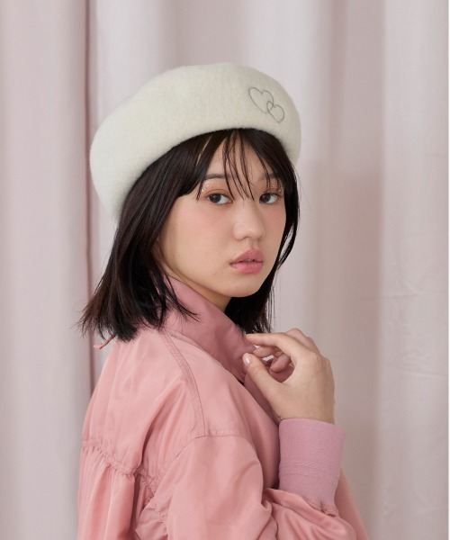 kaorinomori（カオリノモリ）の「kaorinomori オークベレー ラヴ / カオリノモリ（ハンチング/ベレー帽・レディース・ホワイト/ブラウン/レッド/ダークグレー/ライラック・M/57.5cm）」の2枚目の写真