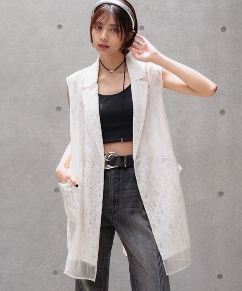 PAGEBOY(ページボーイ)の「シアーレースジレ(Tシャツ/カットソー・レディース・ブラック/アイボリー・FREE)」の1枚目の写真