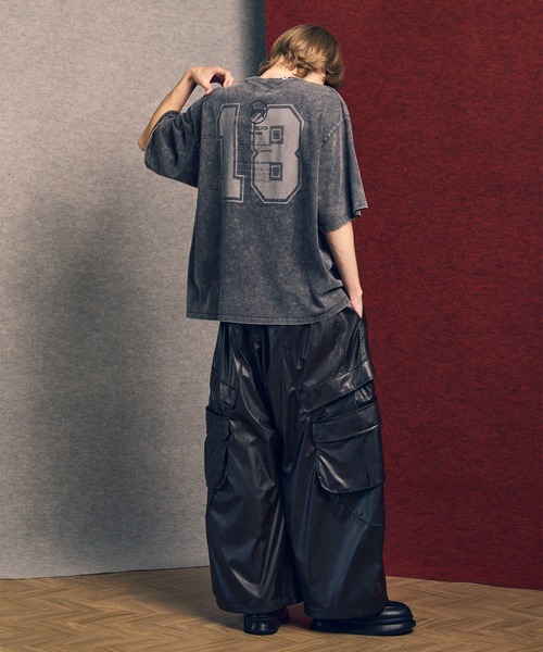 MAISON SPECIAL(メゾンスペシャル)の「《UNISEX》【Hypnose Association for MAISON SPECIAL】「Tiger」Prime-Over Crew Neck T-Shirt/プライムオーバークルーネックTシャツ【MAISON SPECIAL/メゾンスペシャル】(Tシャツ/カットソー・メンズ・ブラック/ライトグレー・2/1)」の3枚目の写真