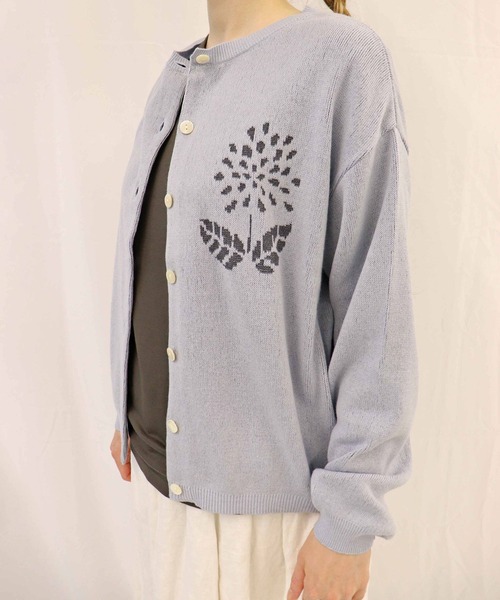 haupia（ハウピア）の「Dahlia'Swan Lake'【ニットカーディガン】（カーディガン/ボレロ・レディース・チャコールグレー/クリーム/ブラック/サックスブルー・MEDIUM）」の4枚目の写真