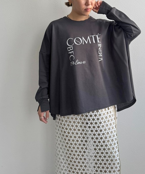LHELBIE(レルビエ)の「ポンチョロゴロンT(Tシャツ/カットソー・レディース・チャコールグレー/オフホワイト/ネイビー・M)」の1枚目の写真