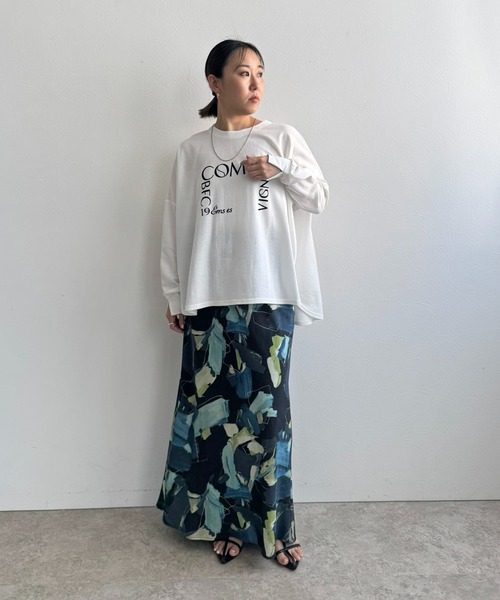 LHELBIE(レルビエ)の「ポンチョロゴロンT(Tシャツ/カットソー・レディース・チャコールグレー/オフホワイト/ネイビー・M)」の12枚目の写真