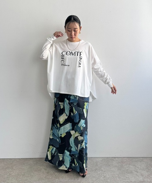 LHELBIE(レルビエ)の「ポンチョロゴロンT(Tシャツ/カットソー・レディース・チャコールグレー/オフホワイト/ネイビー・M)」の14枚目の写真