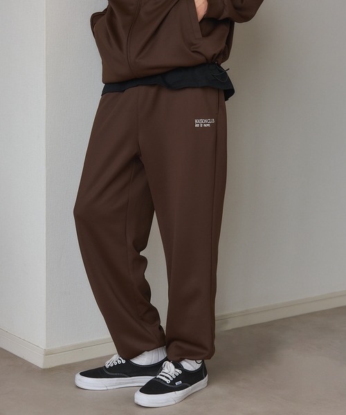 MAISON CLUB(メゾンクラブ)の「【MAISON CLUB】Professional Essential Stretch Track Pants KKP / プロフェッショナルエッセンシャルストレッチトラックパンツ AENNOYORK(その他パンツ・メンズ・ブラック/グレー/ブラウン・M/L)」の15枚目の写真
