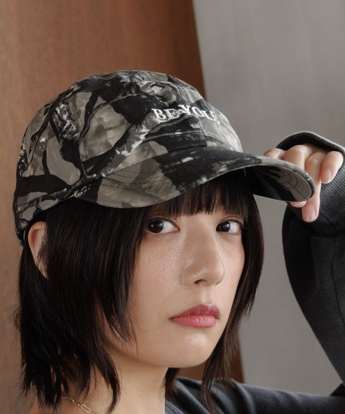 PBLIM（ページボーイリム）の「《UNISEX》アソートロゴキャップ（キャップ・レディース・グレー系その他/オフホワイト/ブラック・FREE）」の3枚目の写真