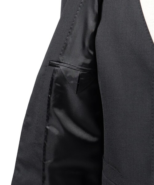 BEAMS HEART(ビームスハート)の「シャークスキン 3ボタン 3ピーススーツ(セットアイテム)(スーツセット・メンズ・ネイビー・X-LARGE/LARGE/MEDIUM/SMALL)」の8枚目の写真