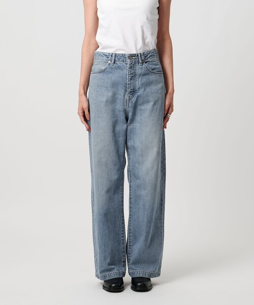 FILL THE BILL（フィルザビル）の「【別注】＜FILL THE BILL＞ LOOSE デニムパンツ（デニムパンツ・レディース・ライトブルー・27/28/26）」の5枚目の写真