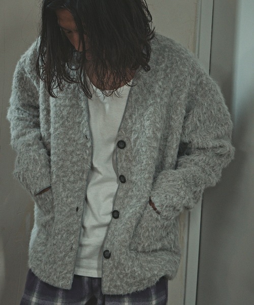 ALL RUNS（オールランズ）の「肩落ちシルエットウールカーディガン（カーディガン/ボレロ・メンズ・グレー/ブラック・FREE）」の15枚目の写真