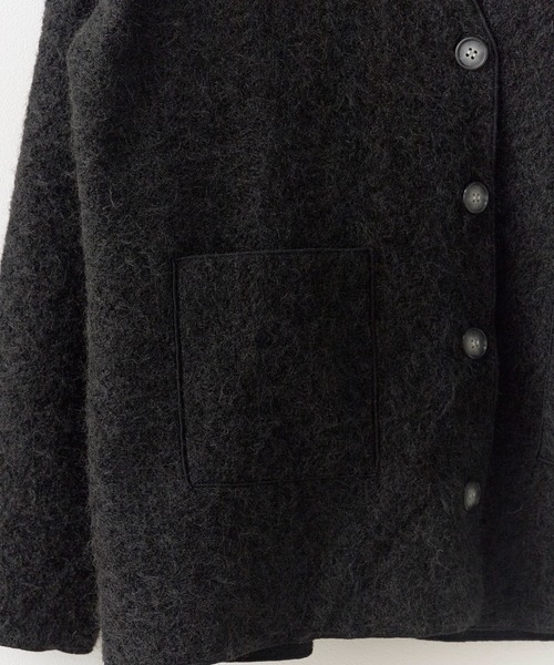 ALL RUNS（オールランズ）の「肩落ちシルエットウールカーディガン（カーディガン/ボレロ・メンズ・グレー/ブラック・FREE）」の11枚目の写真