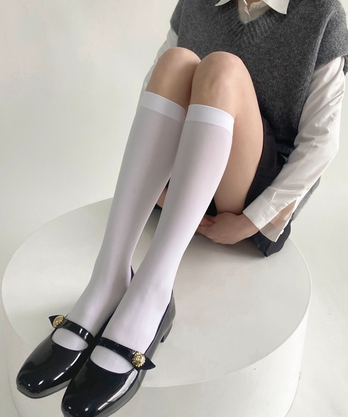 Burner（バーナー）の「【OKUOKU　0909】カラフル　ハイソックス oku-leg-766757976888-3（ソックス/靴下・レディース・オレンジ/パープル/ロイヤルブルー/コバルトブルー/ネイビー/ライトグリーン/レッド/チェリーレッド/ピンク/ダークブラウン/ベージュ系その他/ホワイト/ライトイエロー/フューシャピンク/ターコイズブルー/オフホワイト/グレー/ブラック・FREE）」の2枚目の写真
