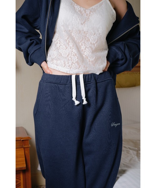 Smyeon（スミョン）の「Embroidery sweat pants/刺繍スウェットパンツ