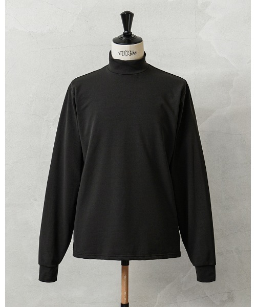 MILITARY(ミリタリー)の「実物 新品 デッドストック 米軍 MOCK TURTLENECK 長袖 アンダーシャツ(Tシャツ/カットソー・メンズ・ブラック・XX-LARGE)」の1枚目の写真