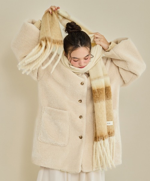 OLUN（オルン）の「volume mix color muffler/ボリュームミックスカラーマフラー（マフラー・レディース・アイボリー/ピンク/イエロー/ベージュ・FREE）」の13枚目の写真