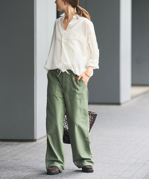 FRAMeWORK（フレームワーク）の「シアートロドロストレギュラーシャツ（シャツ/ブラウス・レディース・ネイビー/ホワイト/グレー・FREE）」の6枚目の写真