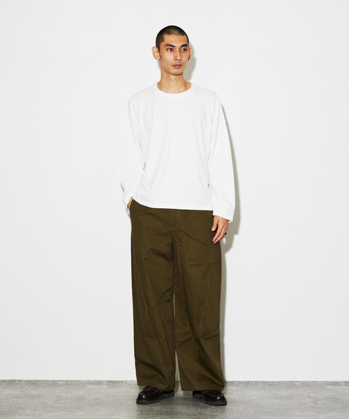 JOURNAL STANDARD（ジャーナルスタンダード）の「ルーズフィット クロップド ロンT / 短丈（Tシャツ/カットソー・メンズ・ホワイト/ブラウン/ブラック系その他・MEDIUM/LARGE）」の5枚目の写真