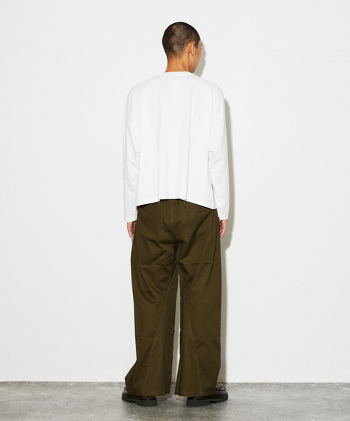 JOURNAL STANDARD（ジャーナルスタンダード）の「ルーズフィット クロップド ロンT / 短丈（Tシャツ/カットソー・メンズ・ホワイト/ブラウン/ブラック系その他・MEDIUM/LARGE）」の18枚目の写真