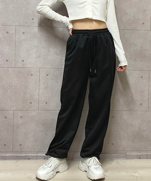 NANEA（ナネア）の「ワイドスウェットパンツ（スウェットパンツ・レディース・ブラック/グレー・SMALL/MEDIUM/LARGE）」の7枚目の写真