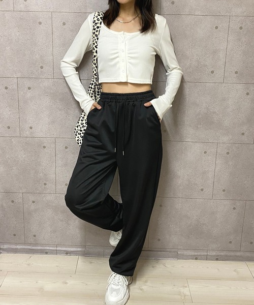 NANEA（ナネア）の「ワイドスウェットパンツ（スウェットパンツ・レディース・ブラック/グレー・SMALL/MEDIUM/LARGE）」の14枚目の写真