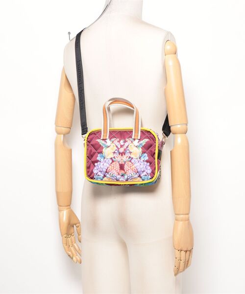 tsumori chisato CARRY（ツモリチサトキャリー）の「ハンドバッグ　ツモリチサト　ｔｃアニマルキルト（ハンドバッグ・レディース・ブラック/ワインレッド・FREE）」の6枚目の写真