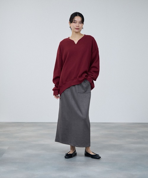 Mac-House（マックハウス）の「milli de l'air スエードライク ポンチ素材 Iラインスカート（スカート・レディース・ベージュ/ダークグレー/キャメル・L/M）」の9枚目の写真