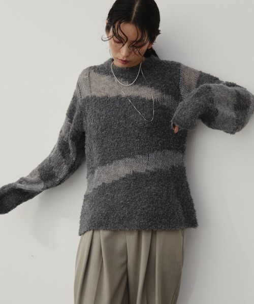 Aunt Marie's(アントマリーズ)の「ブークレシアー切り替えルーズニット(ニット/セーター・レディース・ナチュラル/チャコールグレー/ブラウン・FREE)」の8枚目の写真