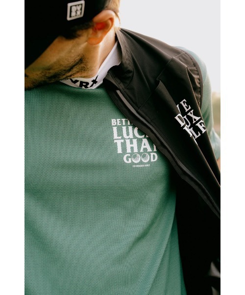 DEVEREUX GOLF(デヴァローゴルフ)の「FANペルチェVEST(ベスト・メンズ・ブラック・MEDIUM/LARGE)」の6枚目の写真