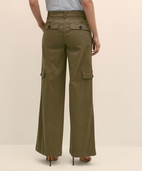 BROOKS BROTHERS(ブルックスブラザーズ)の「ストレッチコットンツイル カーゴパンツ(カーゴパンツ・レディース・オリーブ・8/6/4/2/0)」の8枚目の写真