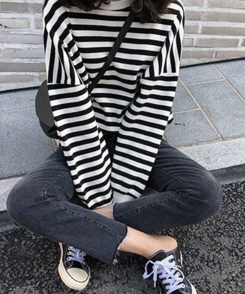 cammie(キャミー)の「ドロップショルダーボーダープルオーバー(Tシャツ/カットソー・レディース・ブラック/ブルー・L/M)」の4枚目の写真