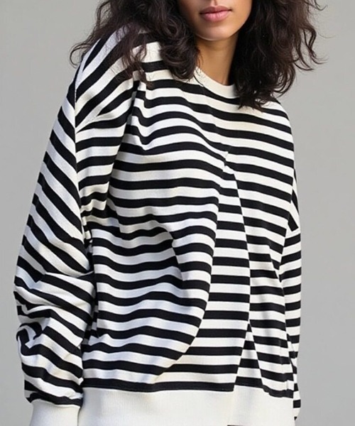 cammie(キャミー)の「ドロップショルダーボーダープルオーバー(Tシャツ/カットソー・レディース・ブラック/ブルー・L/M)」の3枚目の写真