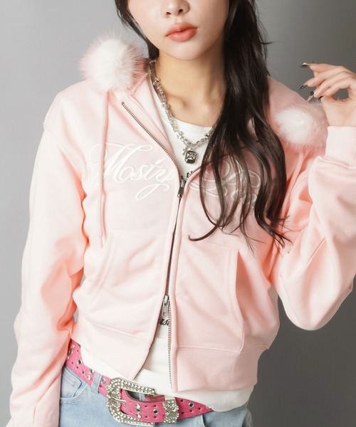 冬ガーリーの最強モテトップス☆ふわふわファーフードロゴジップ