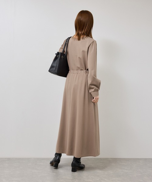 ROPE' PICNIC（ロペピクニック）の「パール付きポンチプルオーバー/セットアップ対応（Tシャツ/カットソー・レディース・ブラウン/オフホワイト/ブラック・S/M）」の11枚目の写真