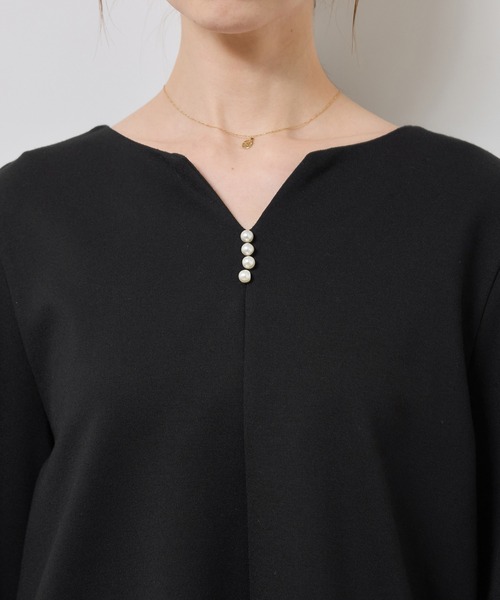 ROPE' PICNIC（ロペピクニック）の「パール付きポンチプルオーバー/セットアップ対応（Tシャツ/カットソー・レディース・ブラウン/オフホワイト/ブラック・S/M）」の15枚目の写真
