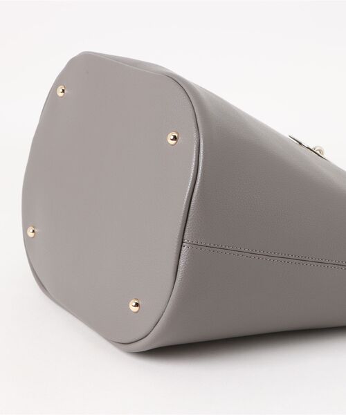 JILL STUART（ジルスチュアート）の「JILL STUART(ジル スチュアート)　クレッセント　ワンショルダー（トートバッグ・レディース・グレー/ブラック/アイボリー・FREE）」の5枚目の写真