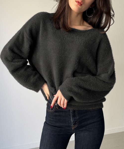 junoah(ジュノア)の「バックベロアリボンシャギーニットトップス(ニット/セーター・レディース・チャコール/ブラウン/アイボリー・MEDIUM/LARGE)」の9枚目の写真