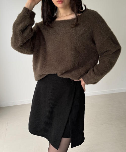 junoah(ジュノア)の「バックベロアリボンシャギーニットトップス(ニット/セーター・レディース・チャコール/ブラウン/アイボリー・MEDIUM/LARGE)」の10枚目の写真