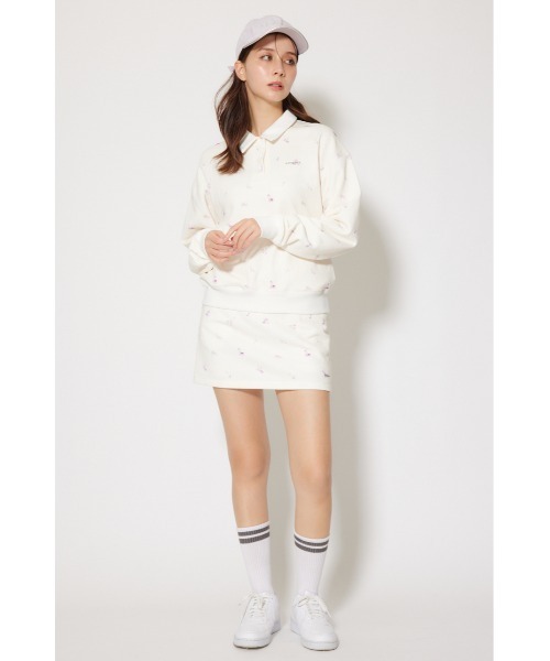 RIENDA GOLF(リエンダゴルフ)の「【RIENDA GOLF】フラワースウエットタイトスカート 秋服 冬服(スカート・レディース・ホワイト/グレー・SMALL/MEDIUM)」の4枚目の写真