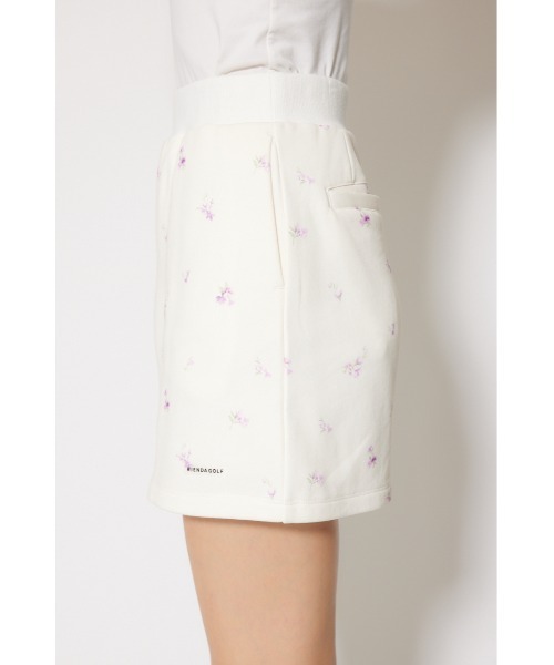 RIENDA GOLF(リエンダゴルフ)の「【RIENDA GOLF】フラワースウエットタイトスカート 秋服 冬服(スカート・レディース・ホワイト/グレー・SMALL/MEDIUM)」の8枚目の写真
