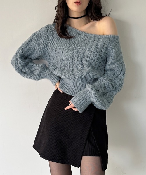 junoah(ジュノア)の「2wayワンショルケーブルショートニット(ニット/セーター・レディース・ダークブラウン/アイボリー/ライトブルー・LARGE/MEDIUM)」の18枚目の写真