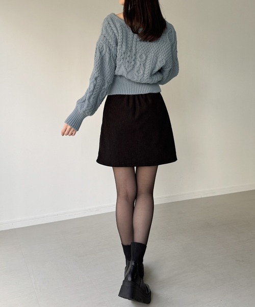 junoah(ジュノア)の「2wayワンショルケーブルショートニット(ニット/セーター・レディース・ダークブラウン/アイボリー/ライトブルー・LARGE/MEDIUM)」の19枚目の写真